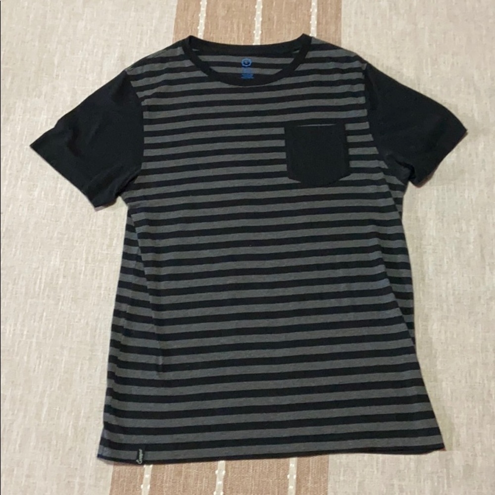 Men’s striped T-shirt